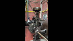 thumbnail of medium Umlaufpumpe im Deutschen Chemie-Museum Merseburg